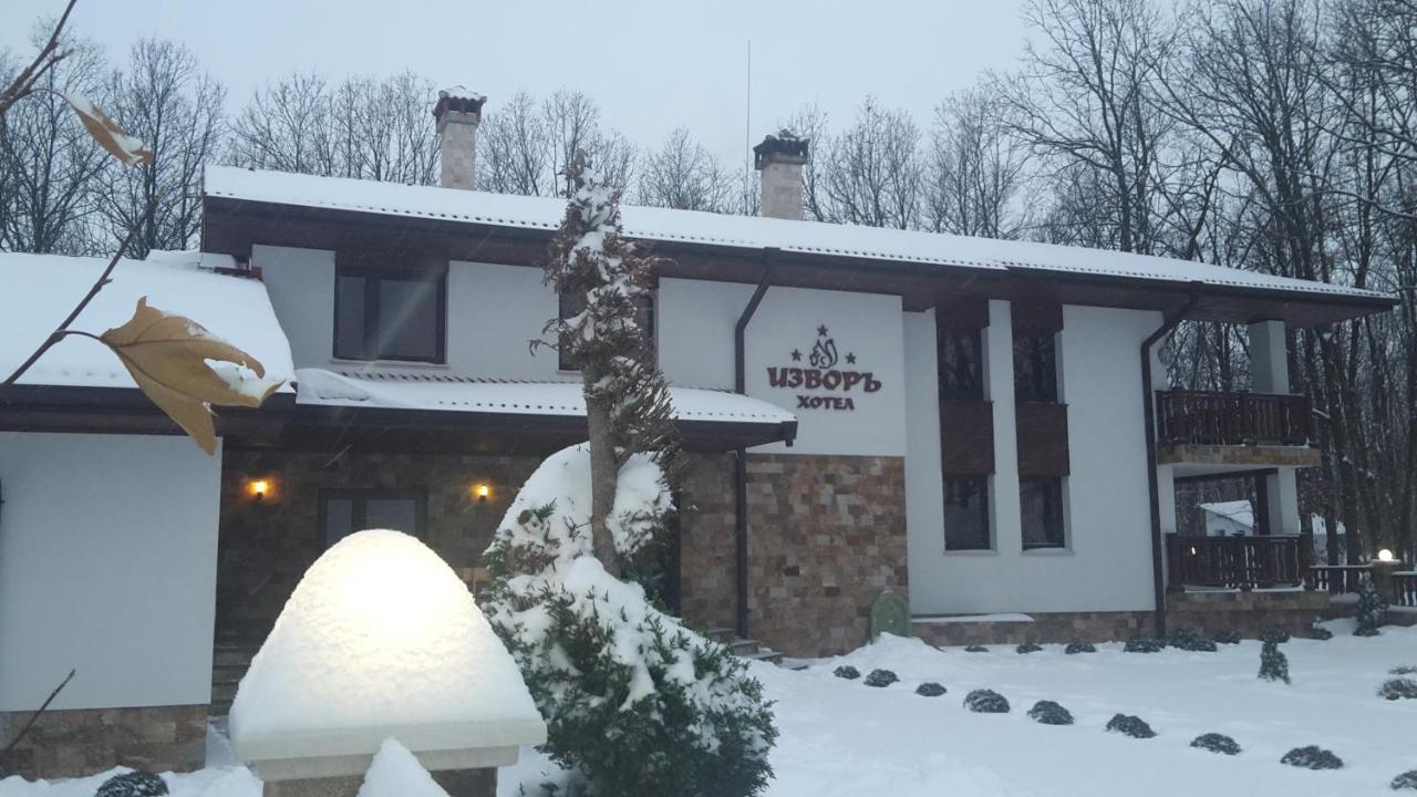 Izvor Hotel "Изворъ" Shipot Exteriér fotografie