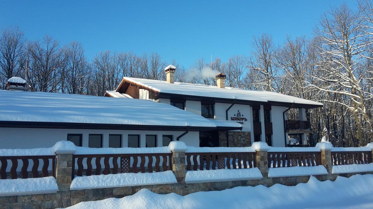 Izvor Hotel "Изворъ" Shipot Exteriér fotografie